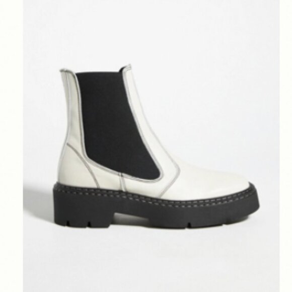 NWT Anthropologie Platform Chelsea Boots - Picture 1 of 2